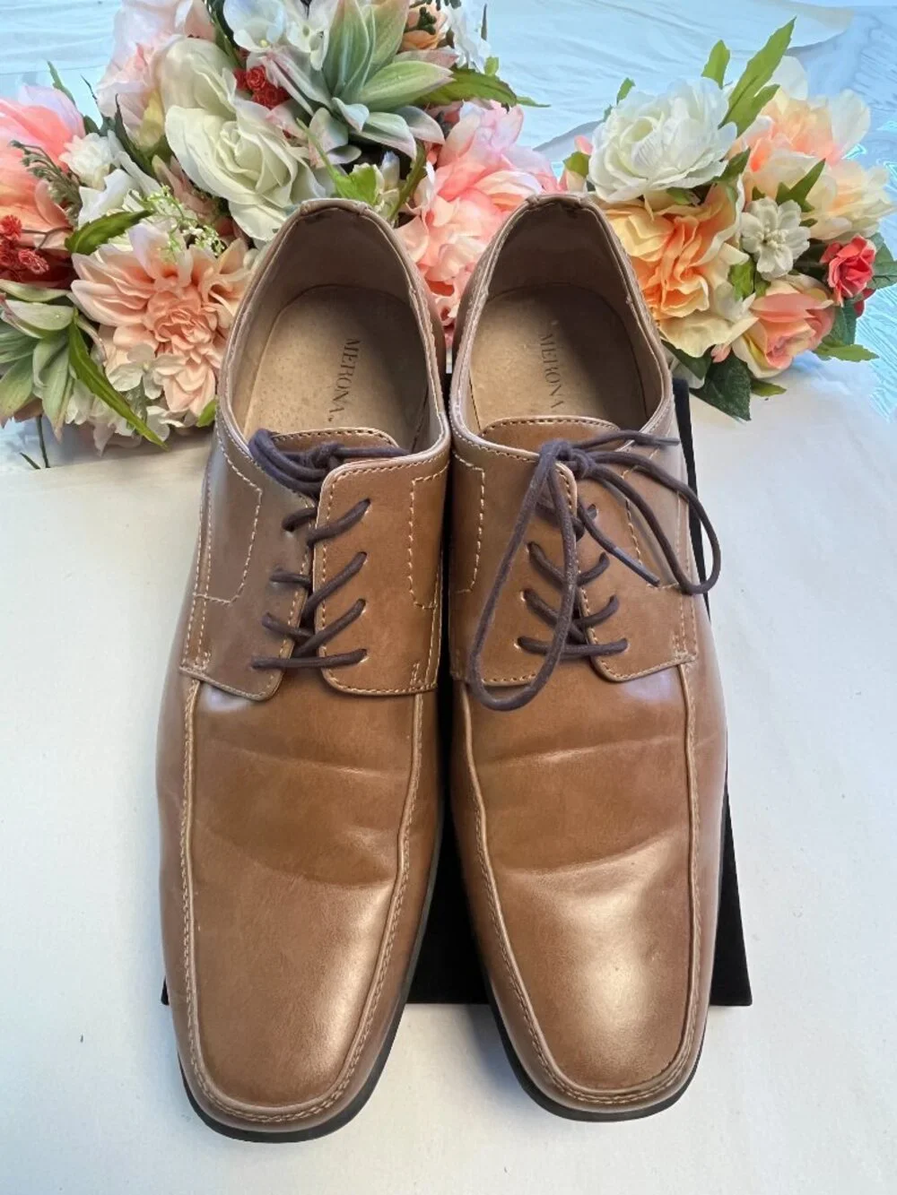 Merona Mens 10 Tan Brown Lace Up Dress Shoes Man Made